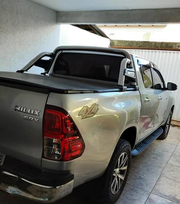 TOYOTA HILUX 2.8 SRX 4X4 CD 16V DIESEL 4P AUTOMÁTICO TOYOTA HILUX 2.8 SRX 4X4 CD 16V DIESEL 4P AUTOMÁTICO